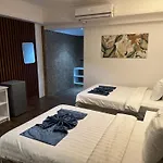 Bolabog Beach Resort